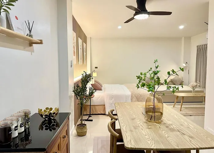 Apartment Botanica I 2 Mins To Srt